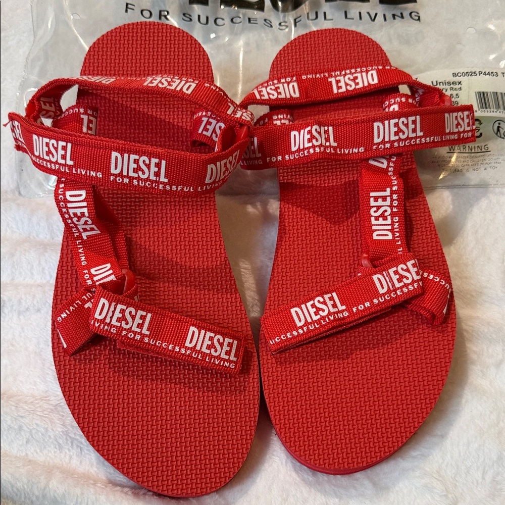 Diesel Vibrant Red Strap Sandals - Picture 2 of 3